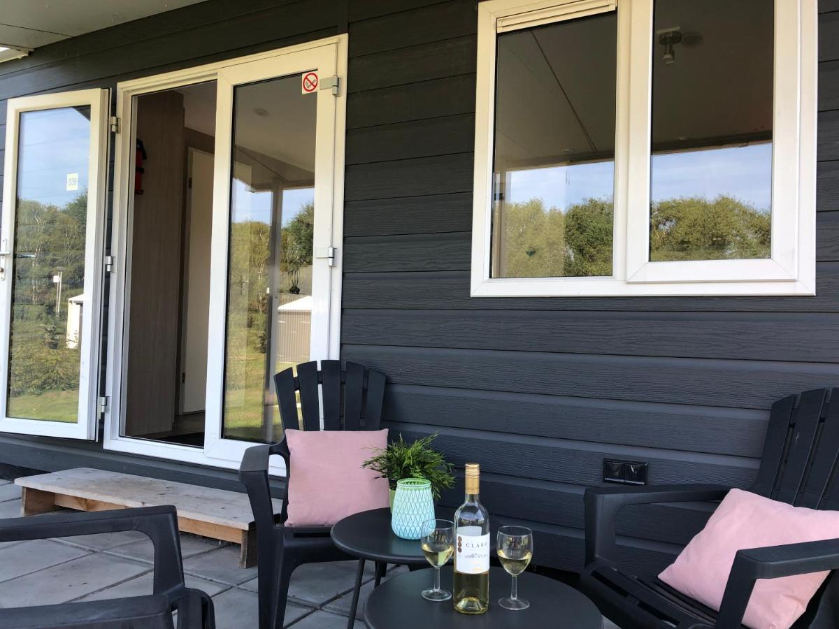 Witven Hotell Veldhoven Exteriör bild